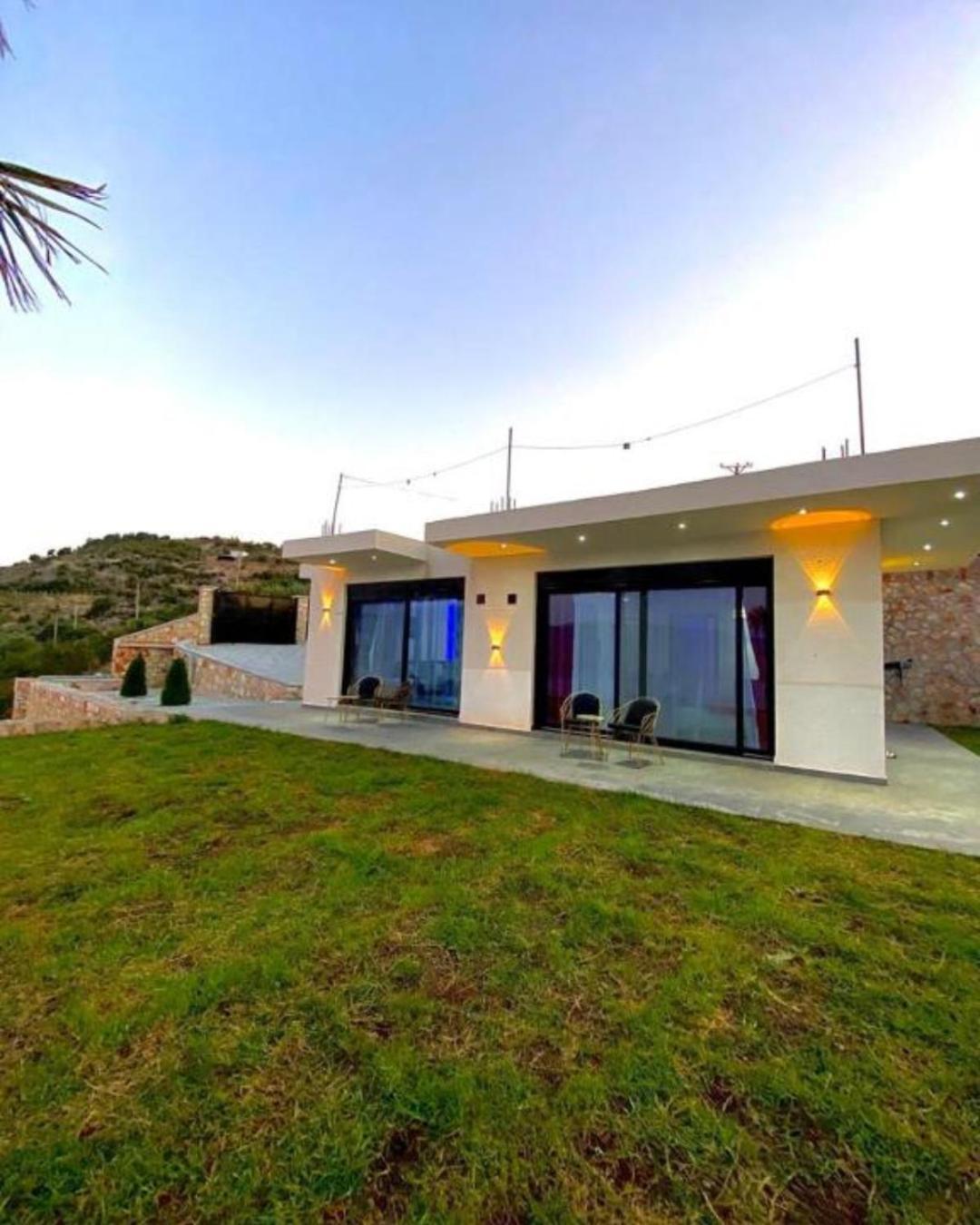 ILLYRIAN Paradise Ksamil Bagian luar foto